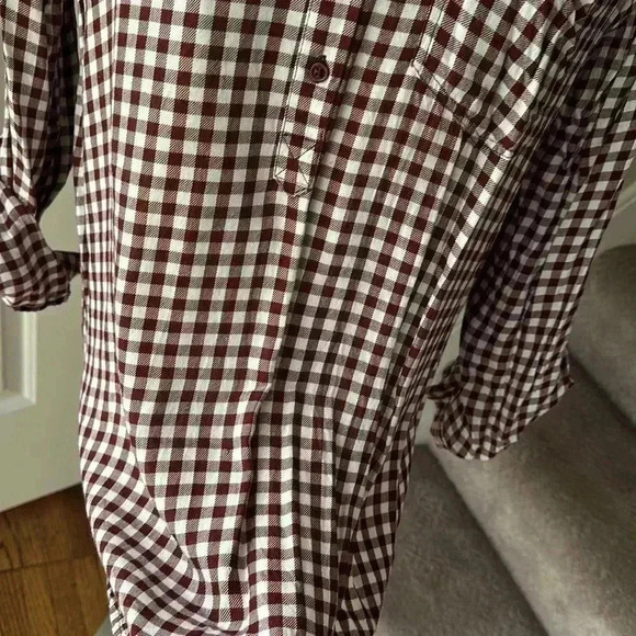 Size M Cosmic Blue Love burnt red checker down blouse - Picture 4 of 7